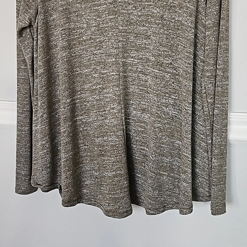 Aerie Long Sleeve Tight Knit Flowy V-neck Top Heather Green XS - Picture 8 of 13